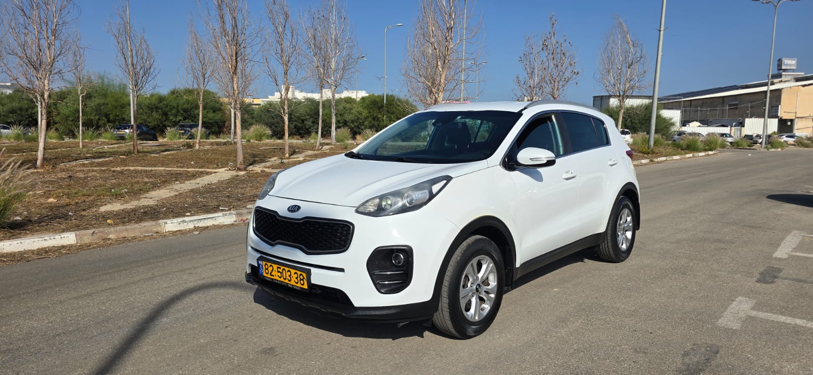car-image